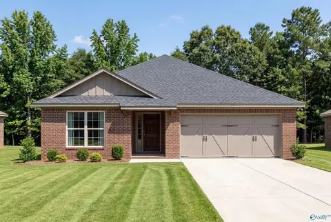 136 Cedar Lake Rd, Toney, AL 35773
