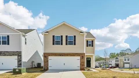 2130 10th St SE, Hickory, NC 28602