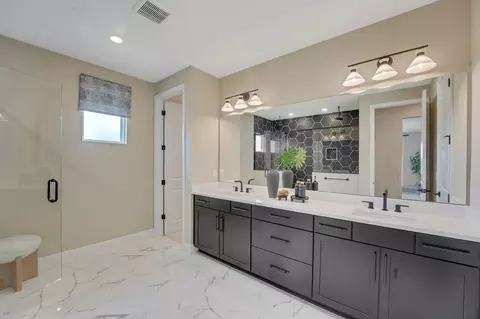 Bath - 4500 Firefly Ln, Saint Cloud, FL 34772 photo 5 of 5