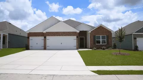 537 Rimel Farms Pkwy, Warrior, AL 35180