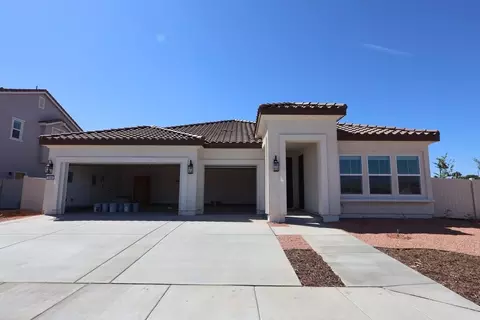 Exterior - 2046 E Norberry Dr, Lancaster, CA 93535 photo 2 of 7