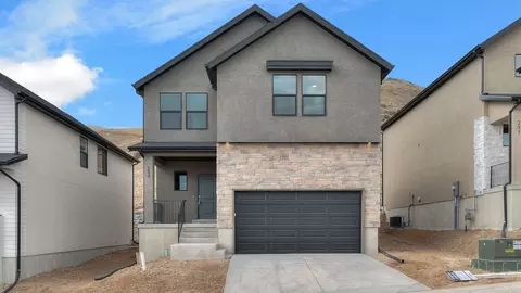 572 E Levengrove Dr #244, Lehi, UT 84048