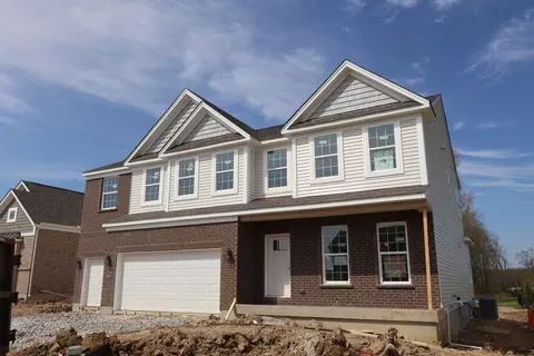 5981 Hawks Ln, Milford, OH 45150