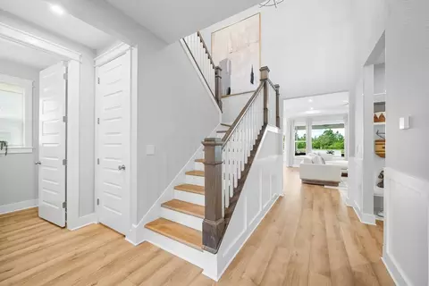 Entry Way - 175 Westwoods Rd, Wright City, MO 63390 photo 3 of 8