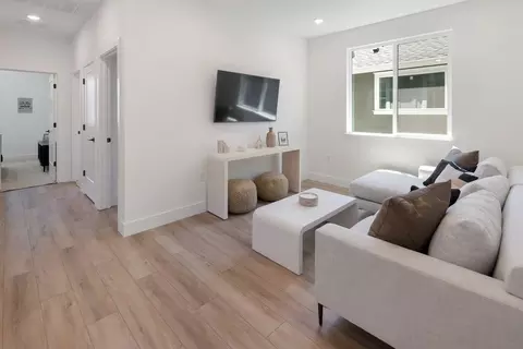 Entry Way - 149 Amanda Way, Windsor, CA 95492 photo 1 of 3