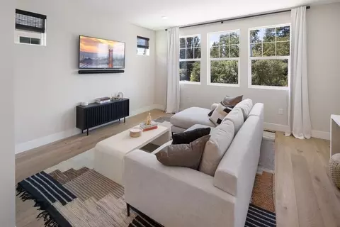 Living - 149 Amanda Way, Windsor, CA 95492 photo 4 of 4