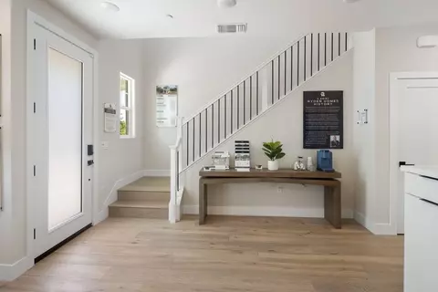 Entry Way - 149 Amanda Way, Windsor, CA 95492 photo 3 of 4