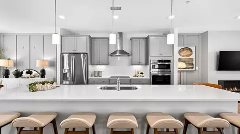 Kitchen - 42641 Darala Dr, Ashburn, VA 20147 photo 2 of 7