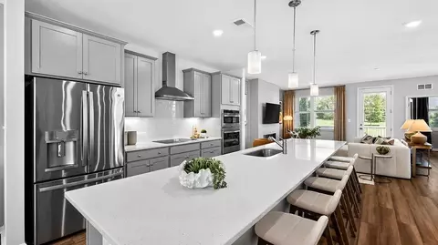 42641 Darala Dr, Ashburn, VA 20147