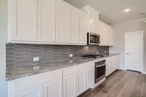 Kitchen - 2101 Baxter Rd, Celina, TX 75009 photo 3 of 6