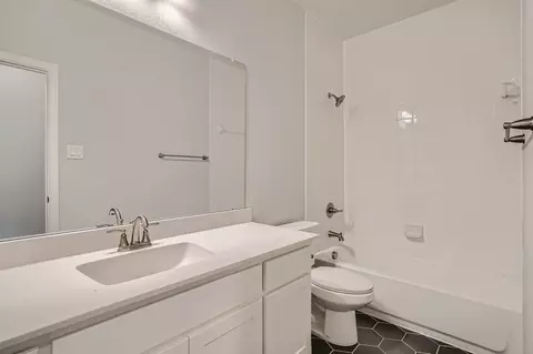 Bath - 2101 Baxter Rd, Celina, TX 75009 photo 4 of 11