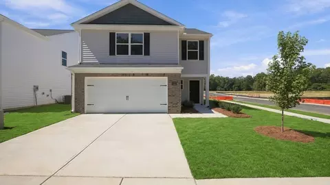 2100 Montalvan Dr, Greenville, NC 27834