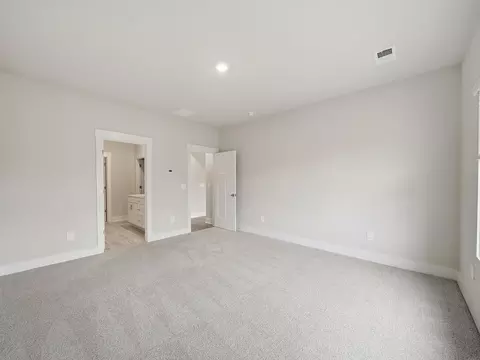 Bedroom - 512 Hadlow St, Greer, SC 29651 photo 1 of 6