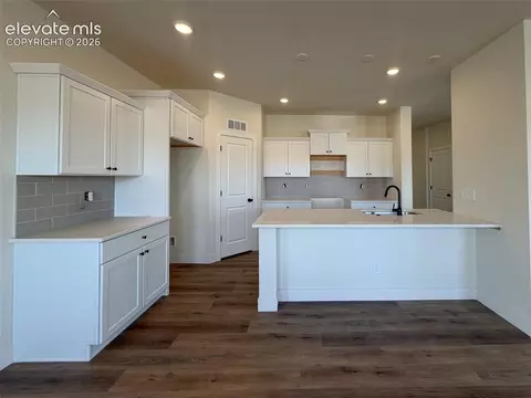 7850 Moore Dr, Colorado Springs, CO 80908