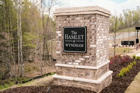 View/Area - 3221 Hamlet Dr, Opelika, AL 36804 photo 1 of 4