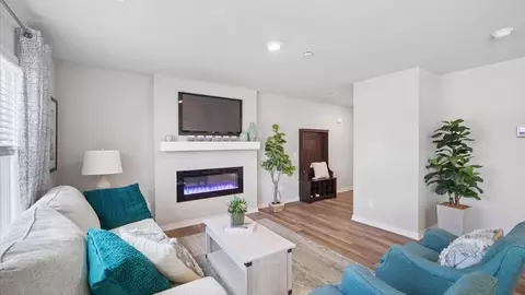 Living - 2211 Bugge Dr, Adel, IA 50003 photo 2 of 4