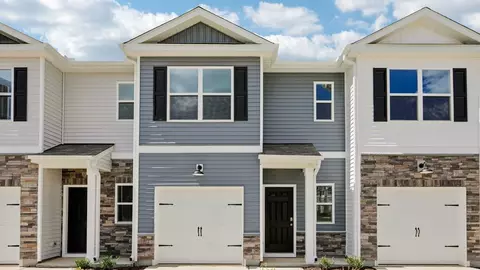 504 Cherry Laurel Dr, Sanford, NC 27332