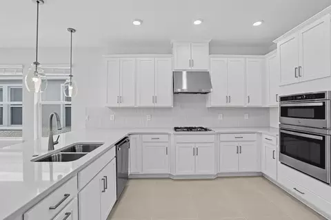 Kitchen - 5091 Lost Key Pl, Saint Cloud, FL 34771 photo 4 of 7