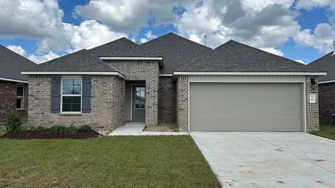 220 Crest Cove Dr, Maurice, LA 70555