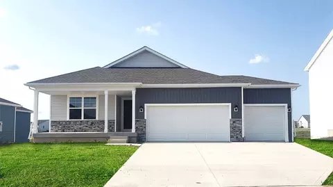 10258 NW 68th Ave, Johnston, IA 50131