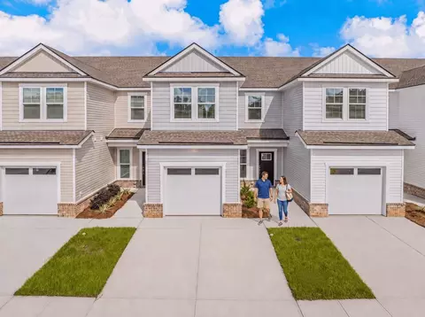 Exterior - 303 Pinebury Rd, Pooler, GA 31322 photo 5 of 7