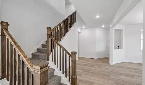 Entry Way - 3661 N Haleyville St, Aurora, CO 80019 photo 2 of 2