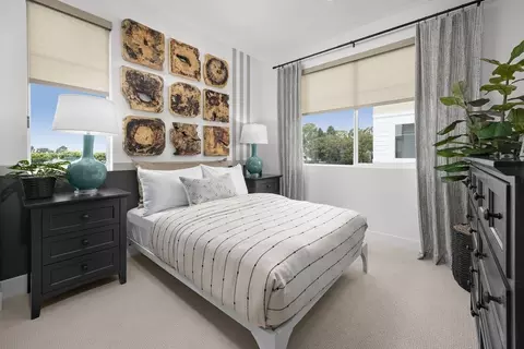 7244 Ellington Dr, Huntington Beach, CA 92647