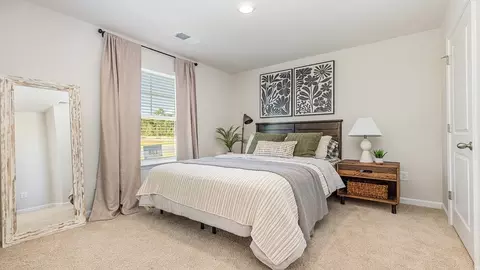 Bedroom - 549 Bluff View Ln, Florence, SC 29505 photo 1 of 6
