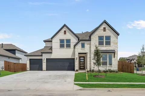 321 Atlas Cedar Dr, Glenn Heights, TX 75154