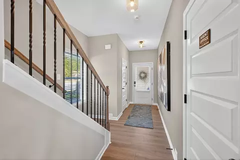 Entry Way - Crissey Dr, Macon, GA 31201 photo 4 of 8