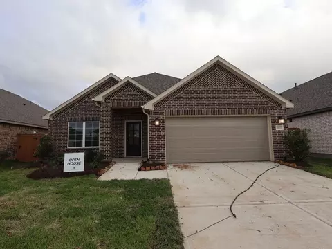 14113 Baikal Manor Dr, Santa Fe, TX 77510