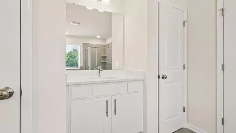 Bath - 455 Ensemble Way, Frederick, MD 21701 photo 7 of 16