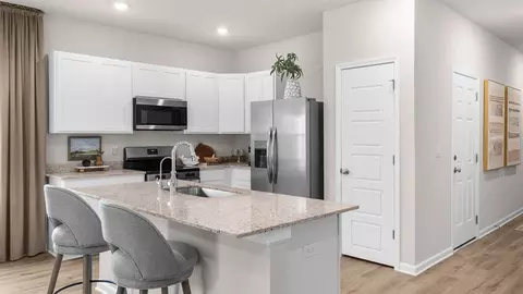 Kitchen - 6355 Kimblewick Way, Tallahassee, FL 32304 photo 5 of 5
