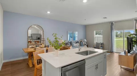 Kitchen - 4971 SW 83rd Pl, Ocala, FL 34476 photo 4 of 6