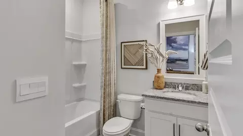Bath - 17660 Ruby Dr, Athens, AL 35613 photo 1 of 10