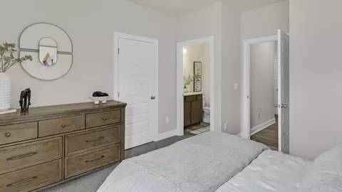 Bedroom - 17660 Ruby Dr, Athens, AL 35613 photo 20 of 21