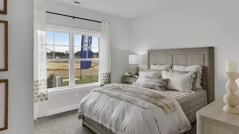 Bedroom - 17660 Ruby Dr, Athens, AL 35613 photo 14 of 21