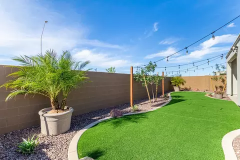 Exterior - 7696 E 35th St, Yuma, AZ 85365 photo 7 of 13