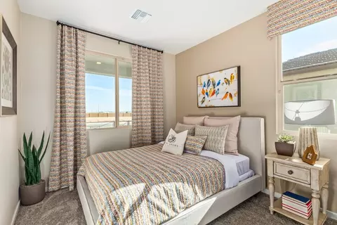 Bedroom - 7696 E 35th St, Yuma, AZ 85365 photo 4 of 4
