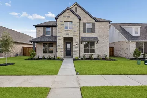 2214 Terlingua Dr, Waxahachie, TX 75165
