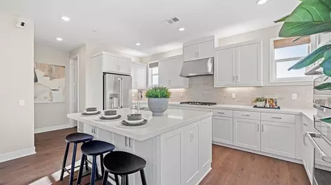 Kitchen - 817 Sonia, Irvine, CA 92618 photo 2 of 8