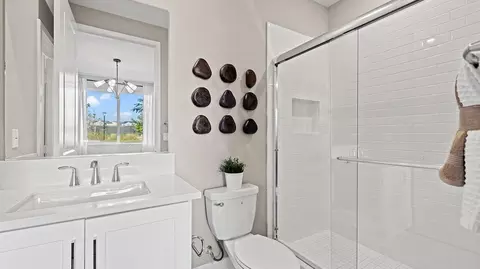 Bath - 817 Sonia, Irvine, CA 92618 photo 2 of 6
