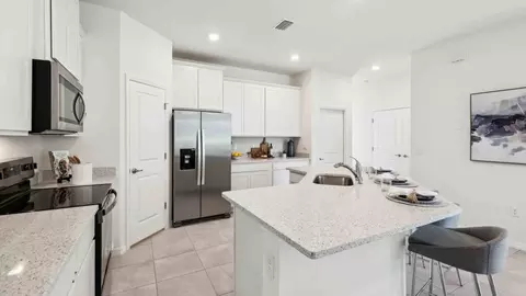 Kitchen - 5204 NW 41st Loop, Ocala, FL 34482 photo 2 of 6
