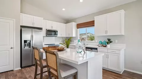Kitchen - 49140 Heron Pl, Indio, CA 92201 photo 2 of 9