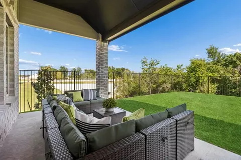 Exterior - 2423 Silver Spring Ct, Celina, TX 75009 photo 7 of 9