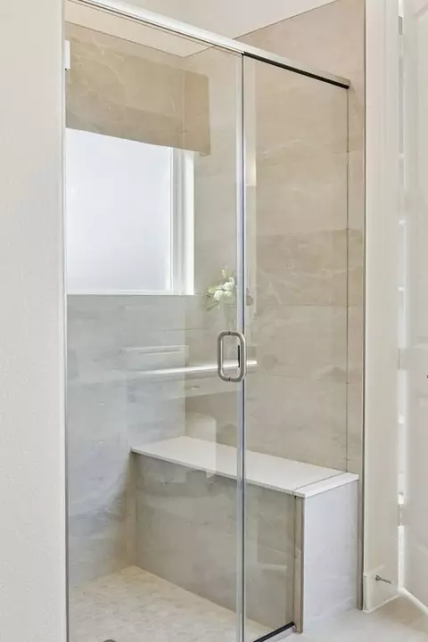 Bath - 2423 Silver Spring Ct, Celina, TX 75009 photo 4 of 6