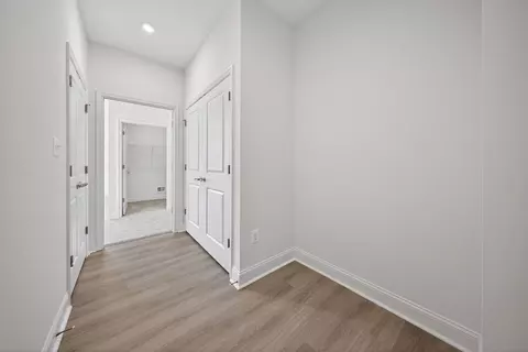 Entry Way - 870 Brookfield Dr, Dover, DE 19901 photo 7 of 8