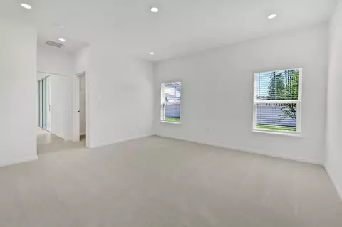 Bedroom - 182 Brook Forest Dr, Saint Augustine, FL 32092 photo 2 of 10