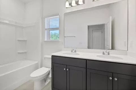 Bath - 182 Brook Forest Dr, Saint Augustine, FL 32092 photo 4 of 6