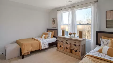 Bedroom - 117 Gateway Dr, Jackson, TN 38305 photo 6 of 12